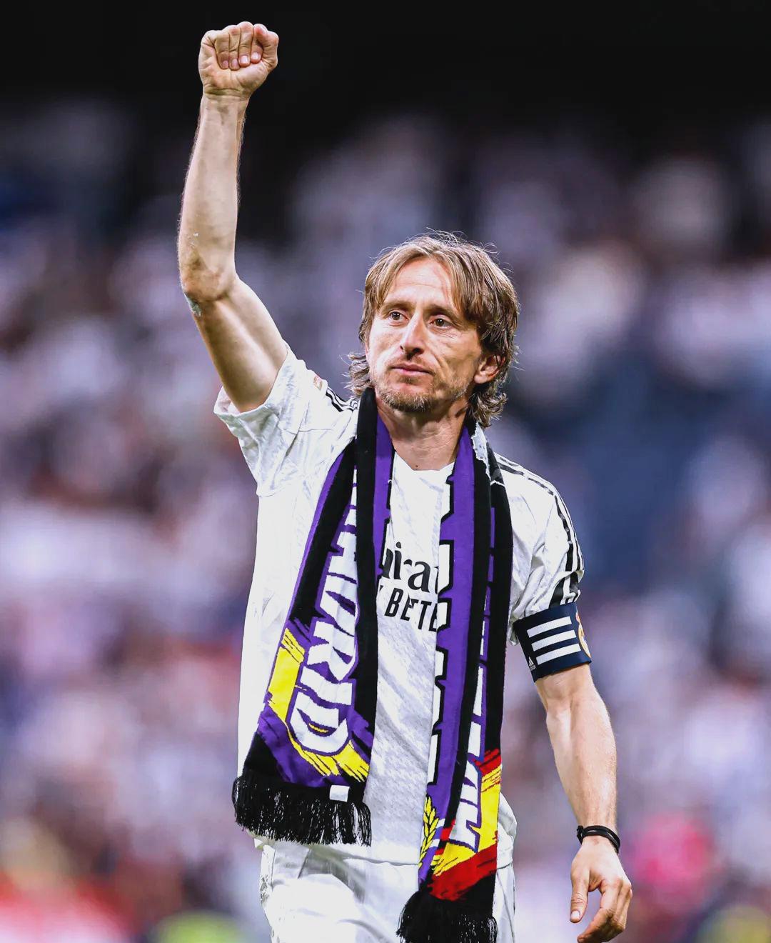 曾呛「宁愿退休也不去洋基」红袜菜鸟投手成交易包裹离开美东