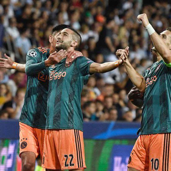 现赢得了无 现赢得了无