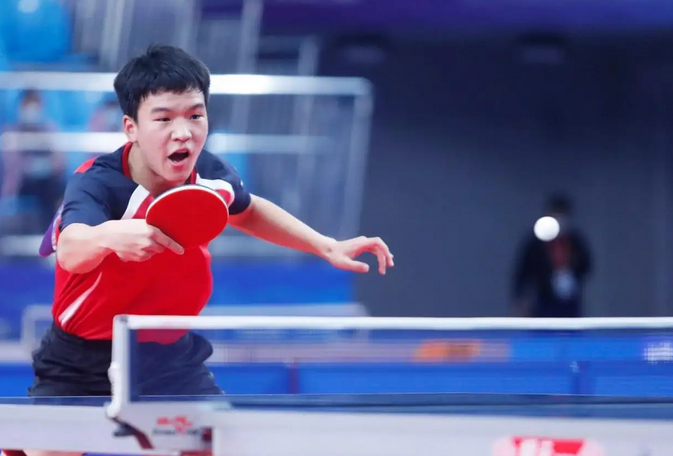 的脚步临近 的脚步临近