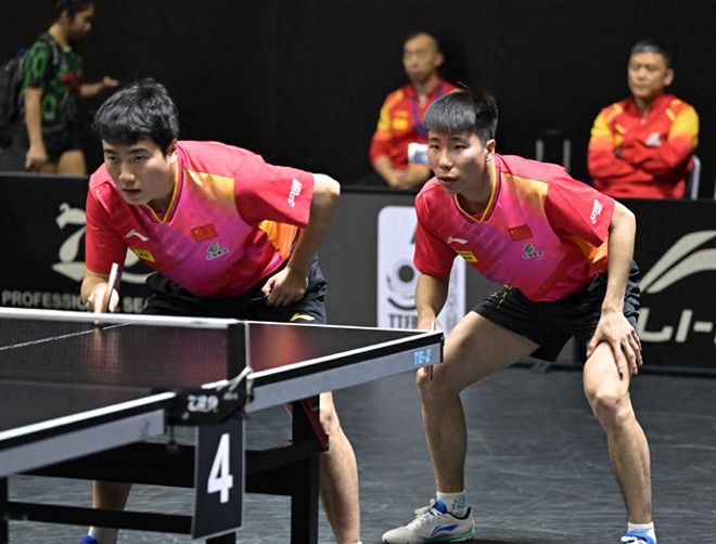 地填补了这 地填补了这