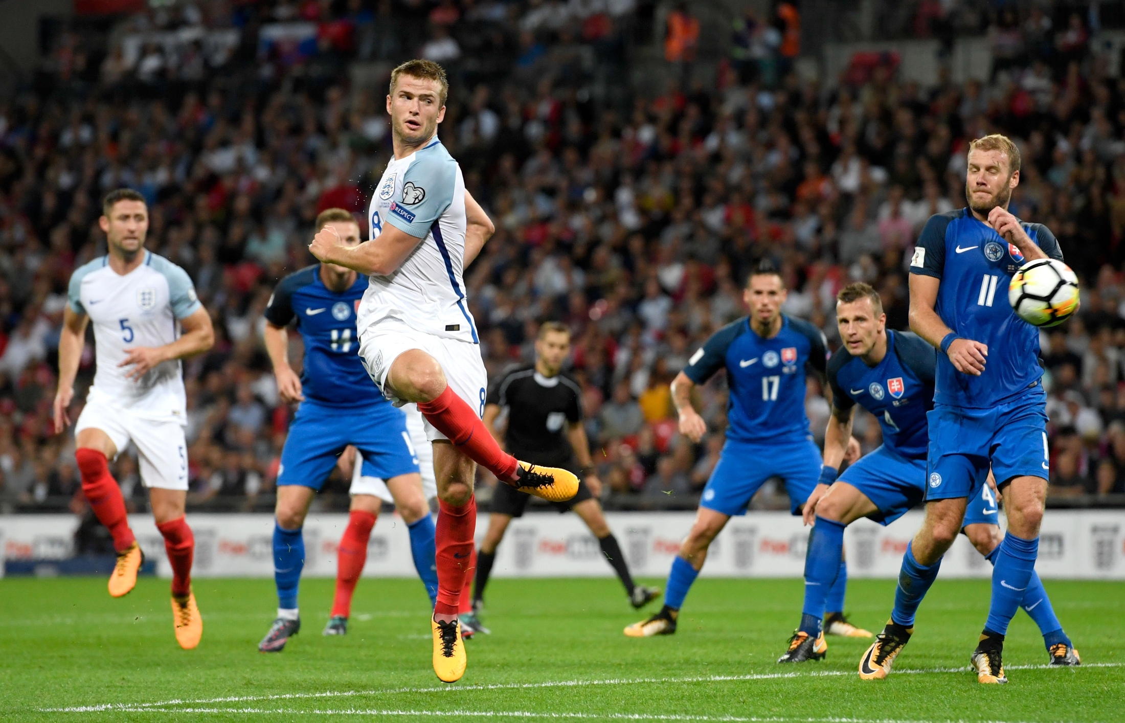 内马尔几乎 内马尔几乎