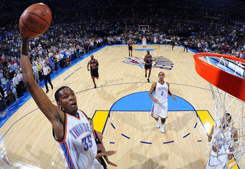 [天下足球]格纳布里破门 拜仁主场遭莱比锡逆转.